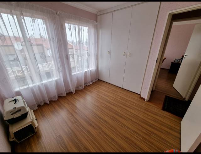 3 BEDROOM APARTMENT FOR SALE IN SUIDEROORD